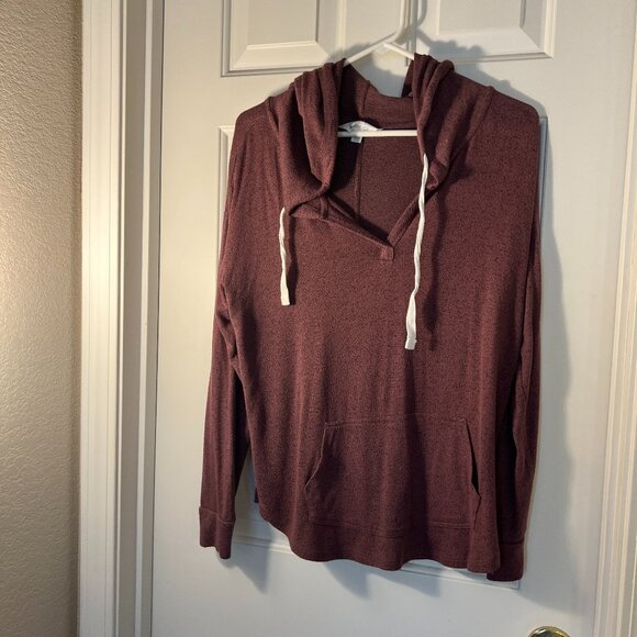 Market & Spruce Hoodie - Picture 1 of 3